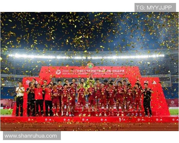 U19上海上港与北京中赫国安激战正酣青少年足球赛精彩回顾与分析